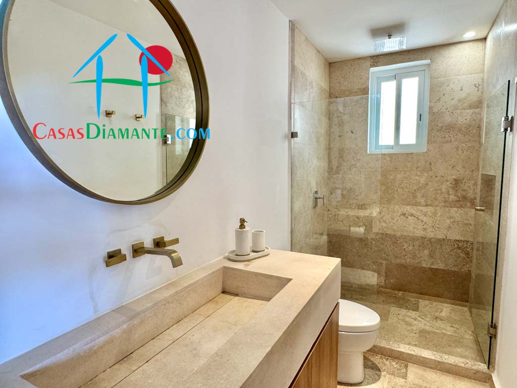 Ikaroa GH 8 - Baño completo 1